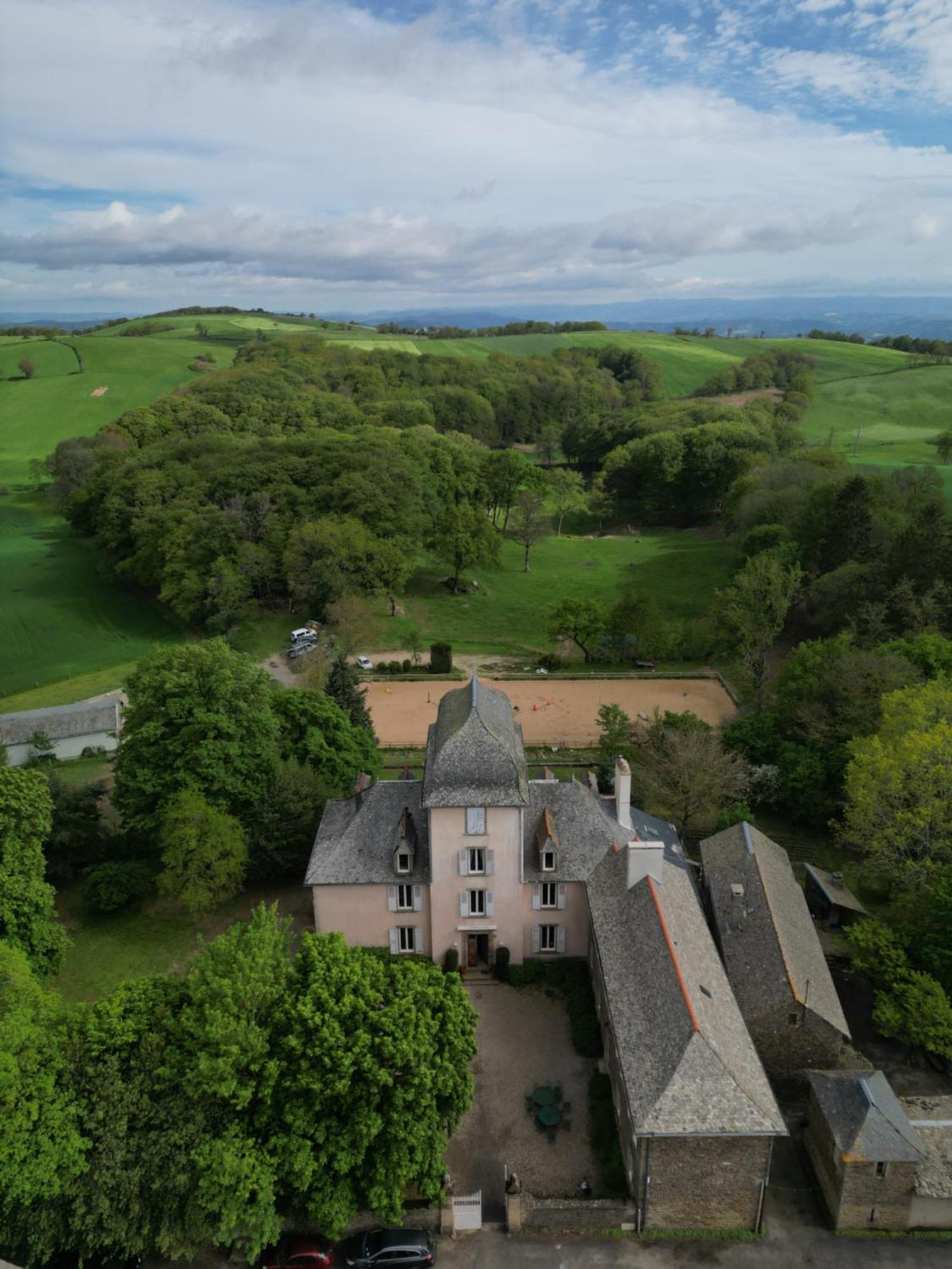 Le Domaine De Linars - L'Aile Du Chateau Βίλα Le Truel Εξωτερικό φωτογραφία